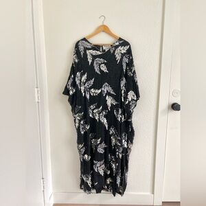 VINTAGE sequin and beaded silver leaf caftan maxi dress / size XL